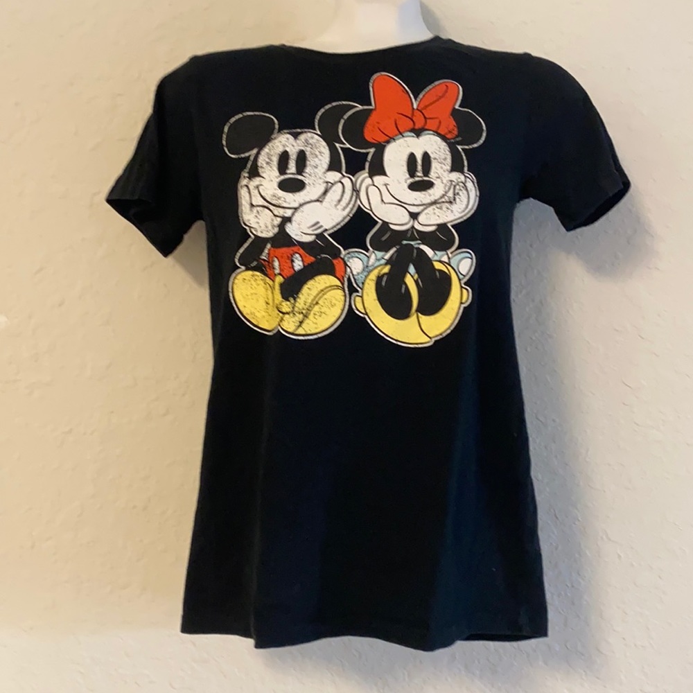 Mickey and Minnie tee black sz small juniors